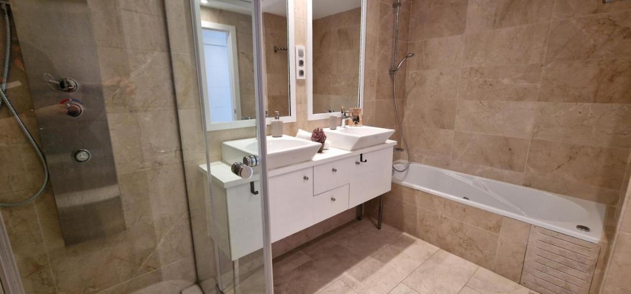 Casares Del Mar Luxury Apartment 马拉加 外观 照片