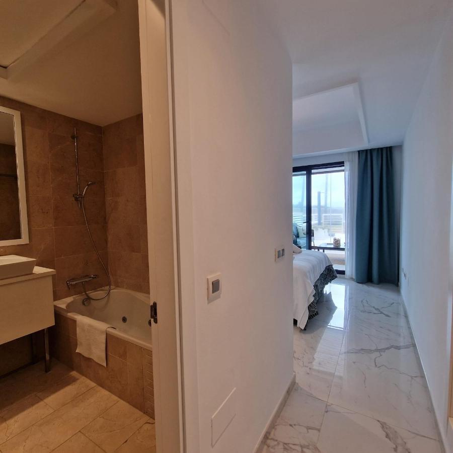 Casares Del Mar Luxury Apartment 马拉加 外观 照片